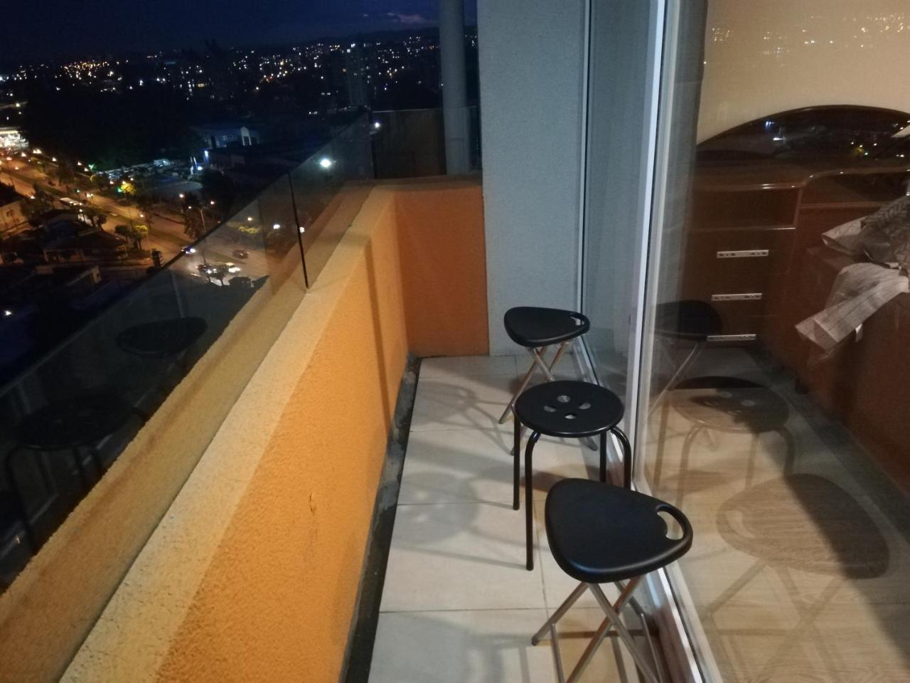 Depto Estudio 1811 Edificio Centro Blanco Con Estacionamiento 테무코 외부 사진